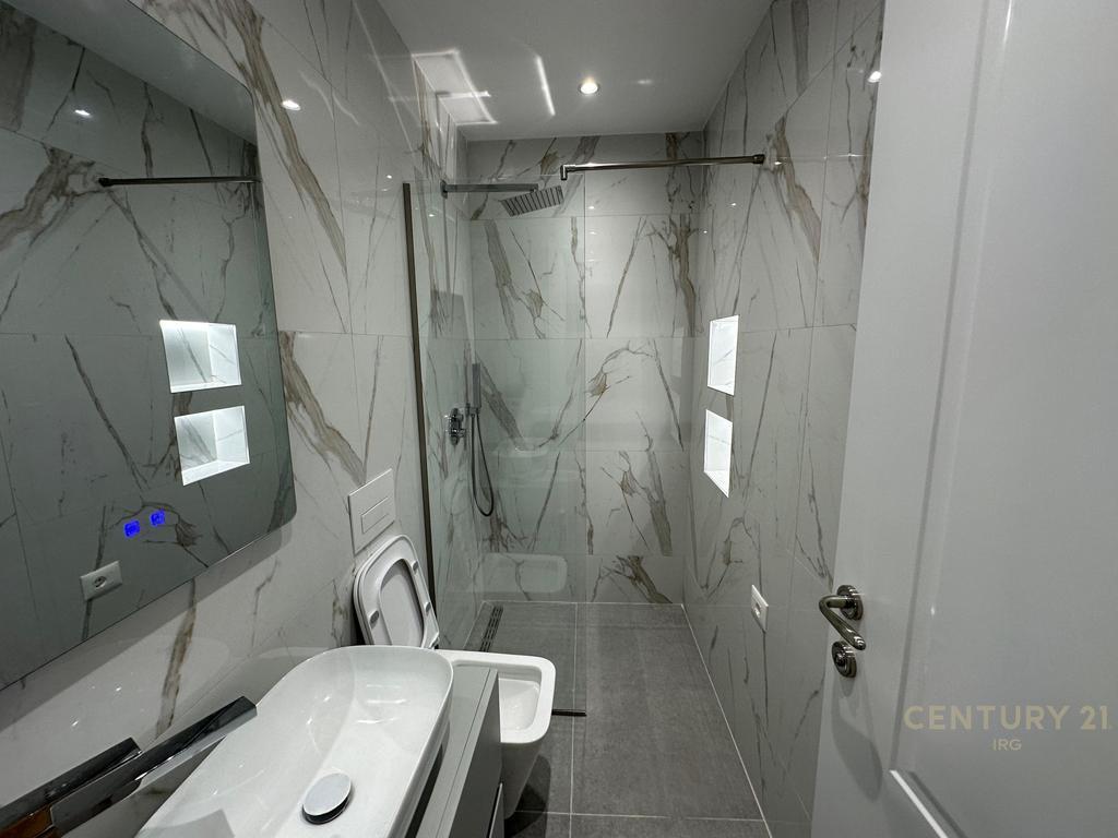 Jepet me Qira Duplex Luksoz – Qendër, Tiranë!