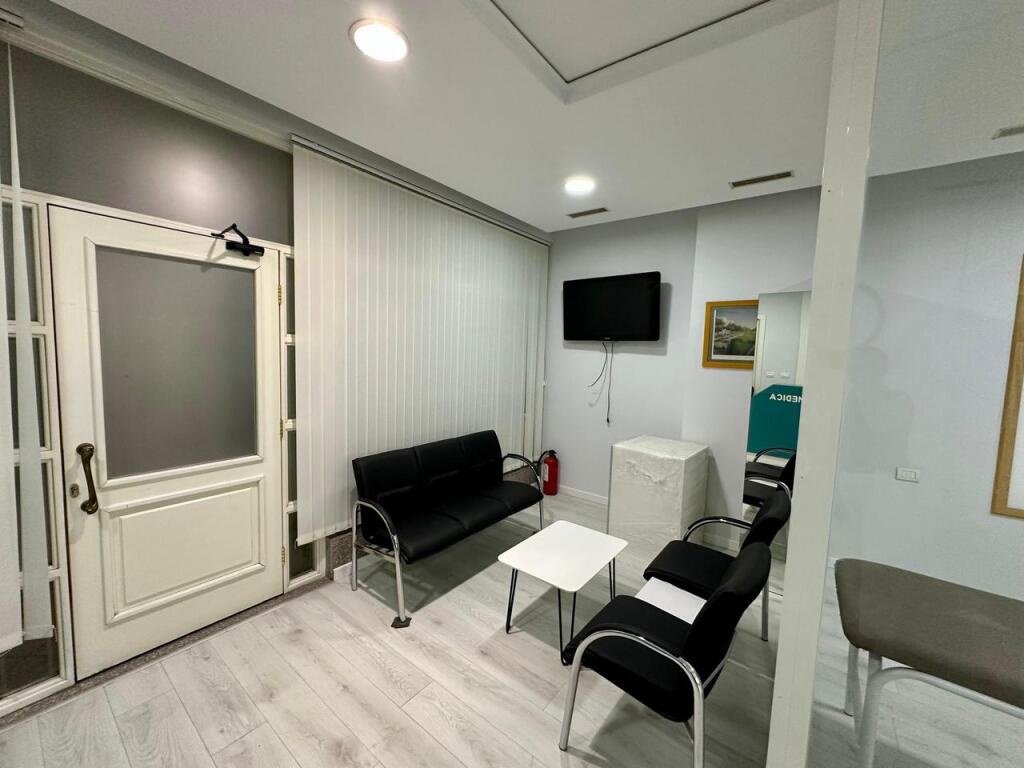 📣 FOR RENT Medical Laboratory, Astir
