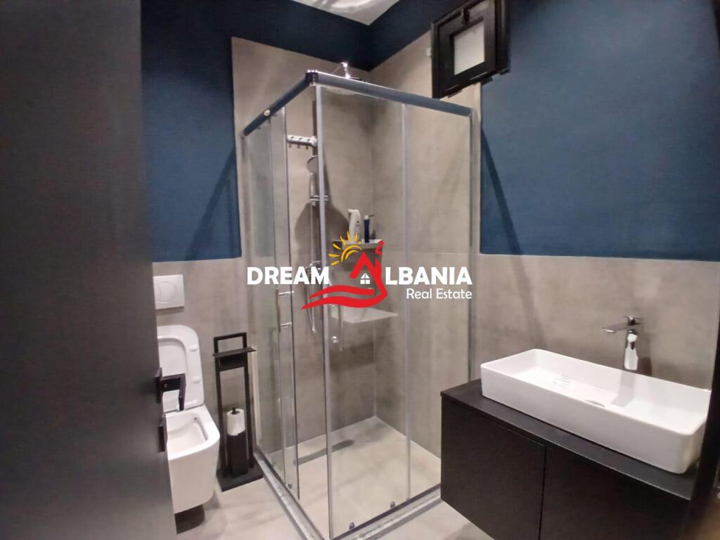 2 Apartamente me qera 1+1 ne Myslym Shyr prane Drejtorise se Policise (ID 4219468).