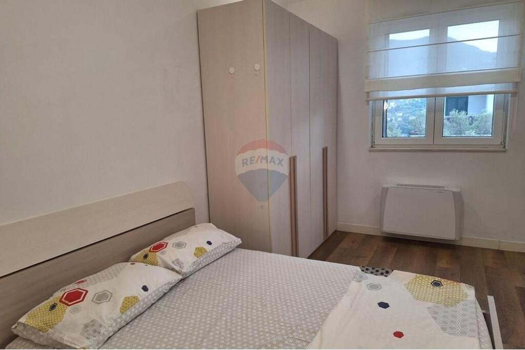 Villa for sale in Mullet In a quiet area, clean and peaceful air as well as greenery