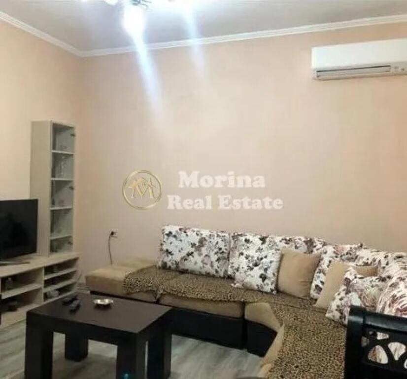 Qera,Hyrje Private 1+1,Shkoze, 250 Euro/Muaj