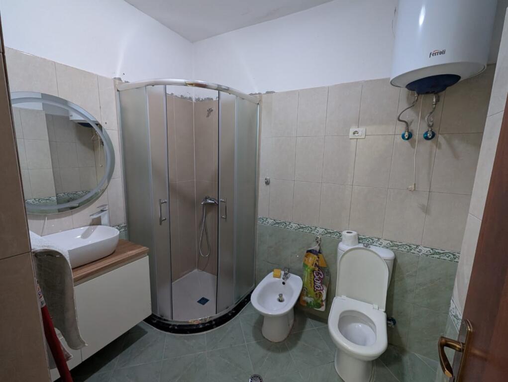 APARTAMENT 3+1+2 PER QIRA NE FRESK