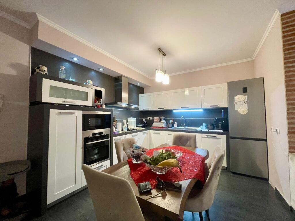 Apartment 2+1+2 for rent in Don Bosko, near Zogu i zi!