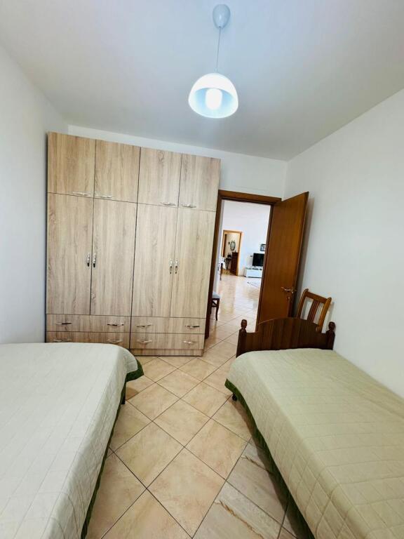 Apartament 2+1 me qira Zogu i zi