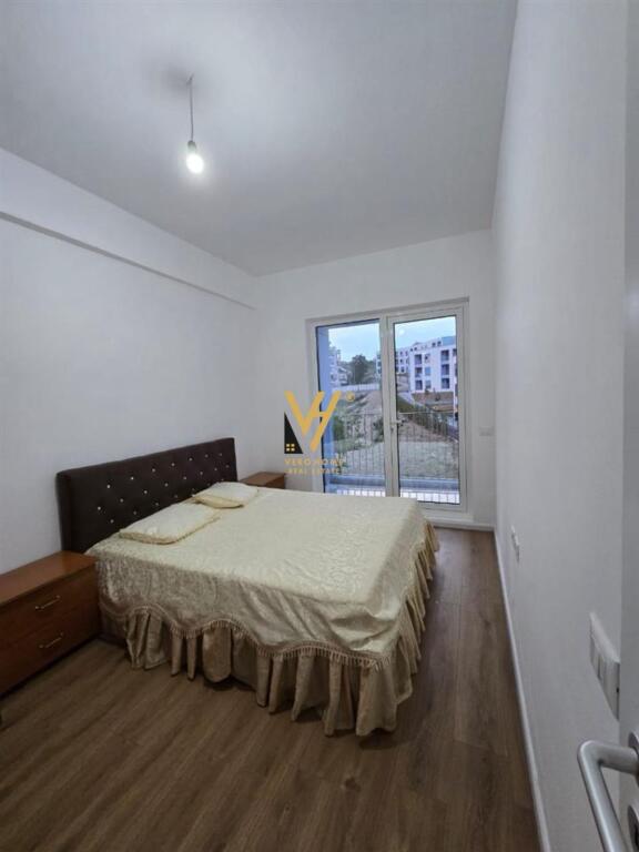 JEPET APARTAMENT 1+1+BLK ME QERA TE KOMPLEKSI OXA, LINZE 380 EURO   