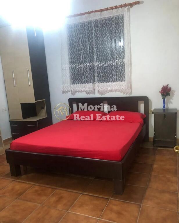 Qera,Hyrje Private 1+1,Shkoze, 250 Euro/Muaj