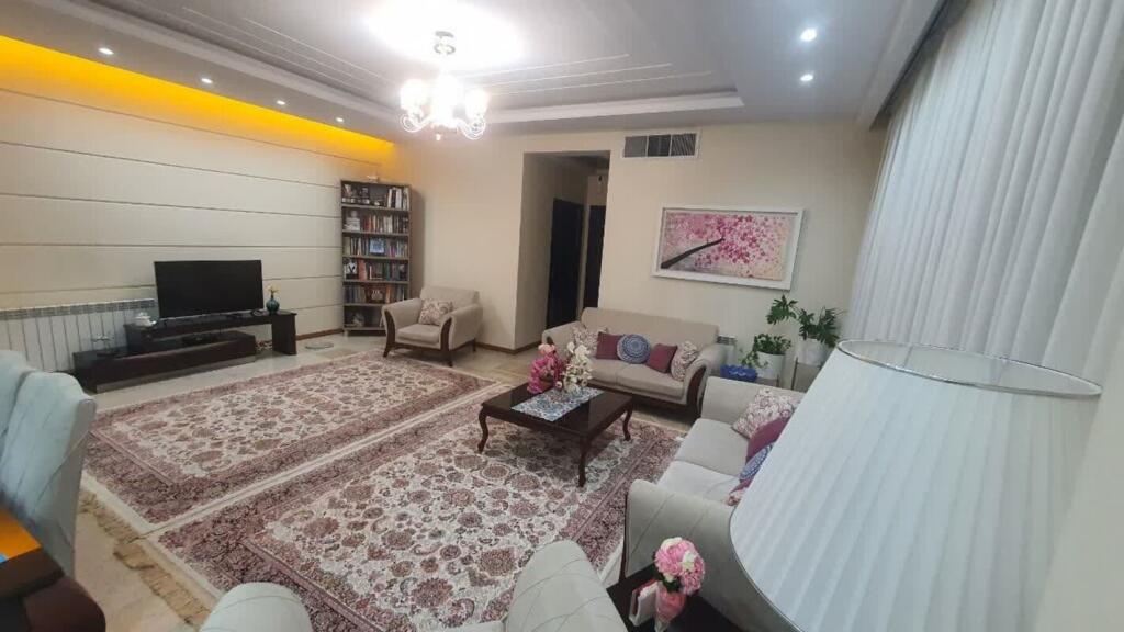 Apartament Me Qera 1+1 Tek 21 Dhjetori (ID B2101245) Tirane