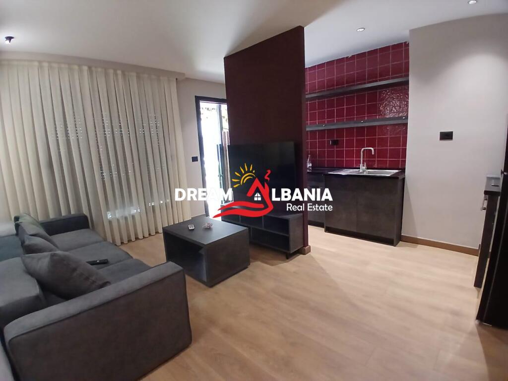 2 Apartamente me qera 1+1 ne Myslym Shyr prane Drejtorise se Policise (ID 4219468).