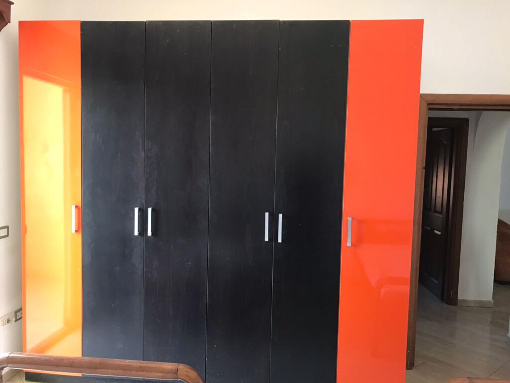 APARTAMENT 3+2 TUALETE+3 BALLKONE. 65000 LEKE.FAKULTETI I MJEKSIS