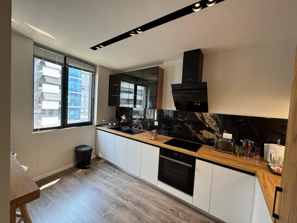 📢 Qira Apartament 2+1 – Rruga e Dibërs