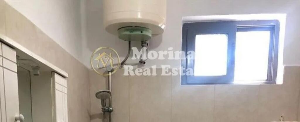 Qera,Hyrje Private 1+1,Shkoze, 250 Euro/Muaj