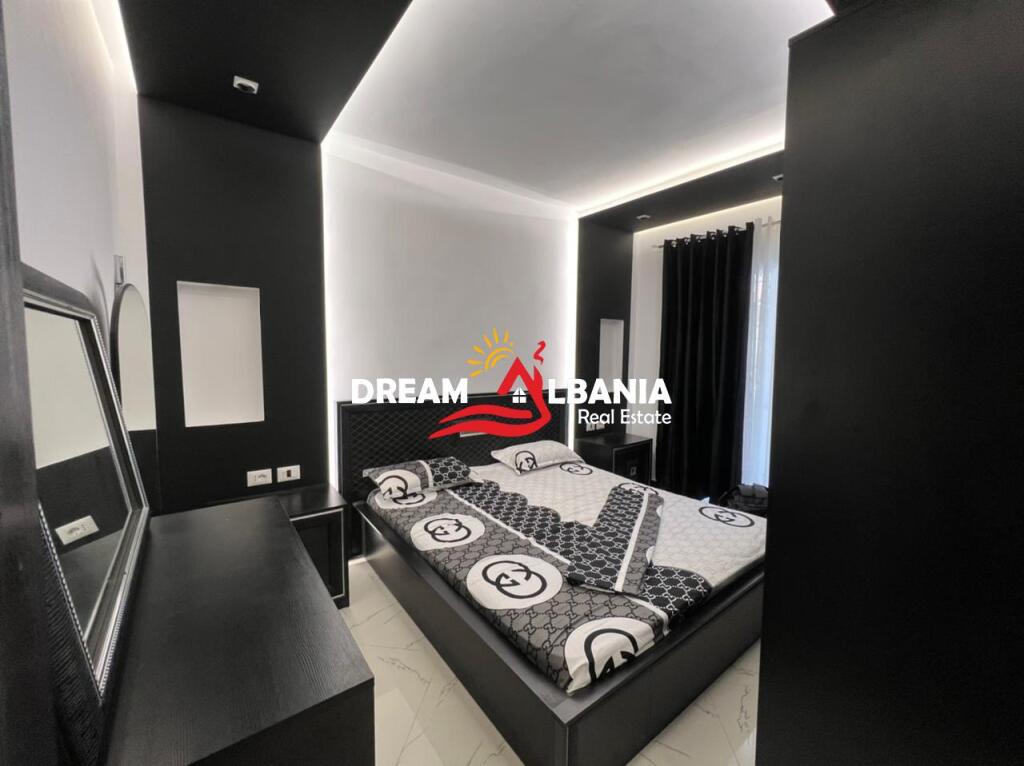 Jepet super apartament 1+1 me qera, ne rrugen Ferit Xhajko prane ish Restorant Durresi (ID 4211909)
