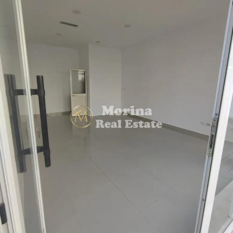 Locale Commerciale in Affitto, 400 Euro/Mese, Vasil Shanto