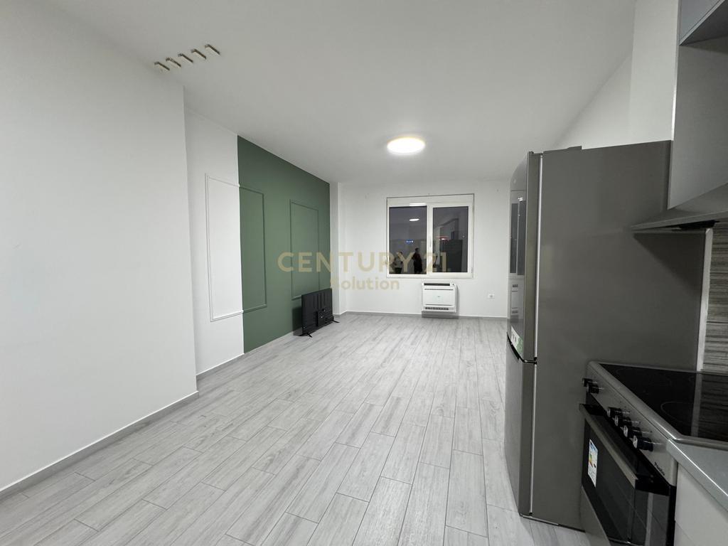 Jepet me Qira Apartament 2+1 për Zyra – Pranë Toptanit, Tiranë!