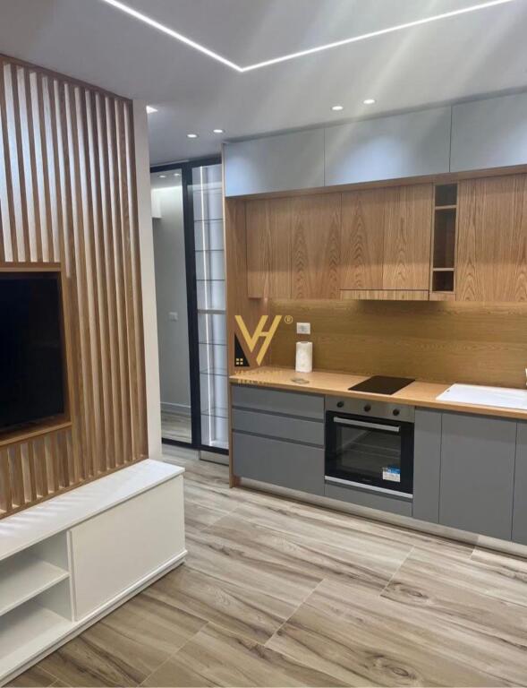 JEPET APARTAMENT 1+1+BLK ME QERA TE SELVIA 650 EURO