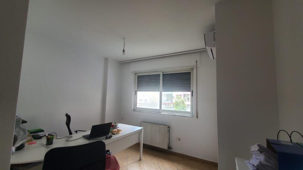 Office for rent kika 1