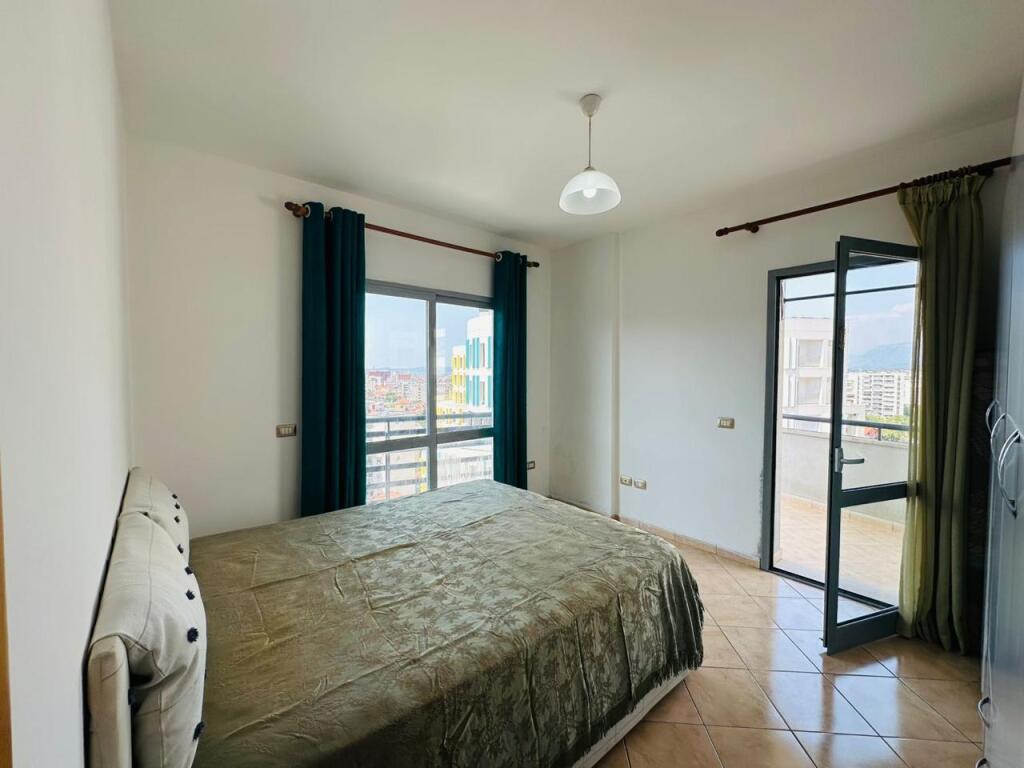 Apartament 2+1 me qira Zogu i zi