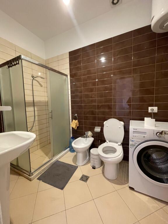 🏡 Apartament 2+1 me qira – Kompleksi Kodra e Diellit 1