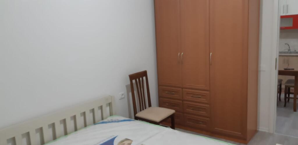 Apartament 2+1 me qera tek kompleksi mangalem