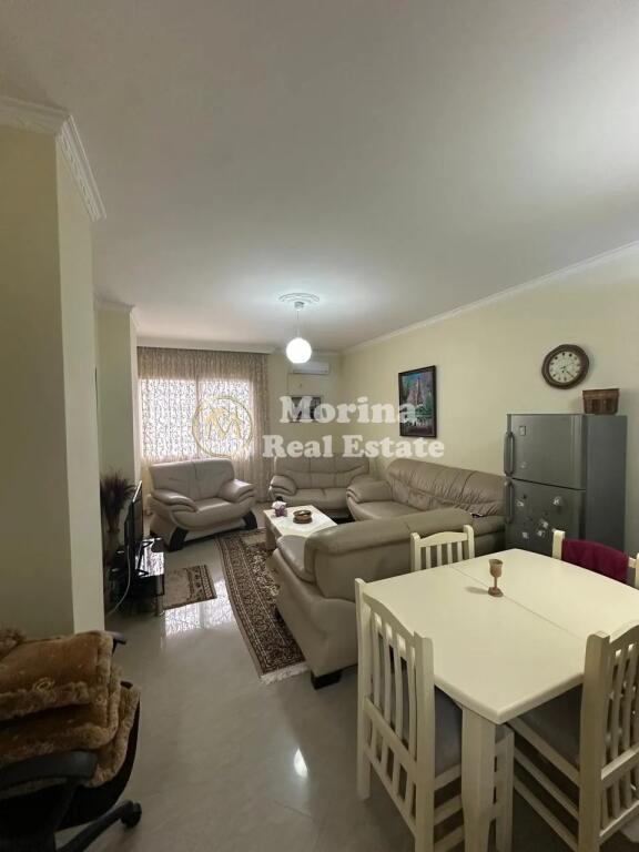 Qera, Apartament, 1+1 ,Astir , 400 euro/muaj