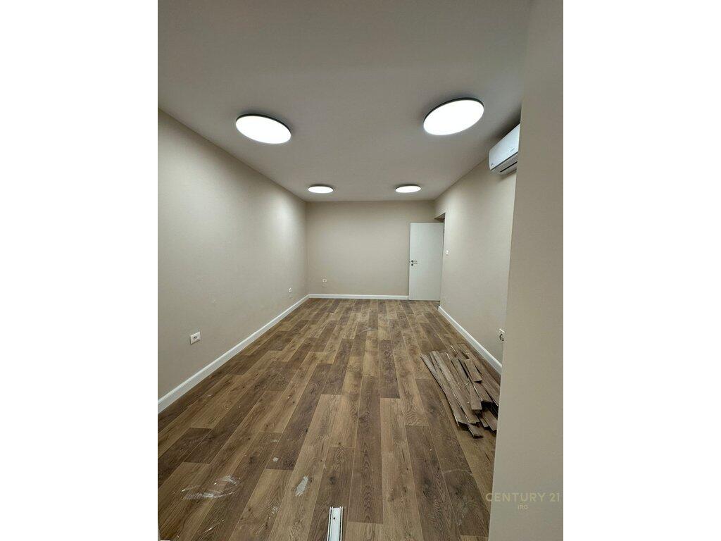 Jepet me Qira Apartament 2+1 – Pranë Petro Ninit, Tiranë!