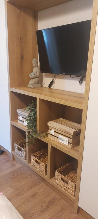 🏠 Jepet me qira apartament 2+1 – Rruga e Bogdaneve, Tiranë