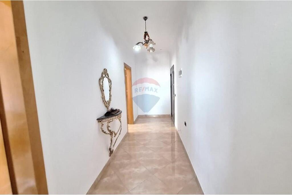 RENT 1+1 OSMAN JONUZI STREET