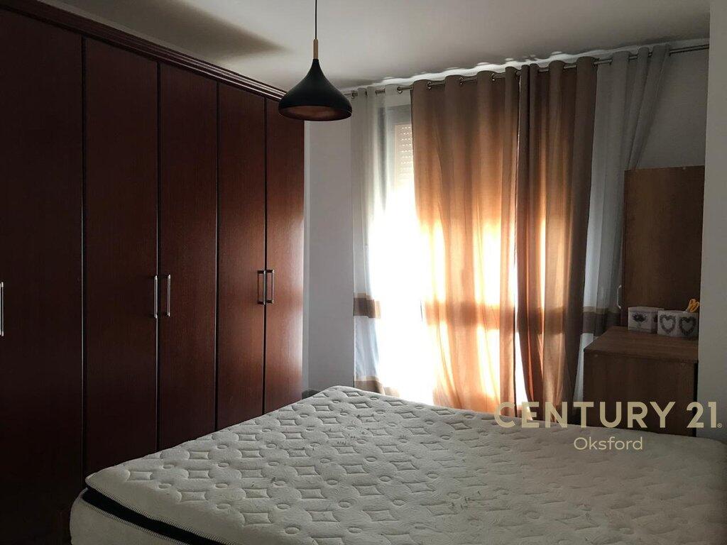 Apartament 2+1+2 ME QIRA në Xhamllik , kompleksi zirkon
