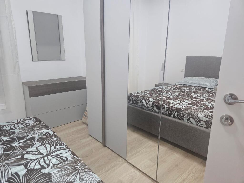 For rent, 1+1 Apartment, Ali Demi, New building with elevator, Tirana.