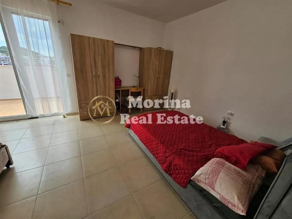 Apartament 2+1+2, tek spitali Amerikan 3 , 500 Euro/muaj.