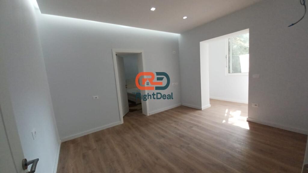 In Myslym Shyr, Near the Tirana District Court, 3+1 Apartment Fully Renovated for Sale!!!