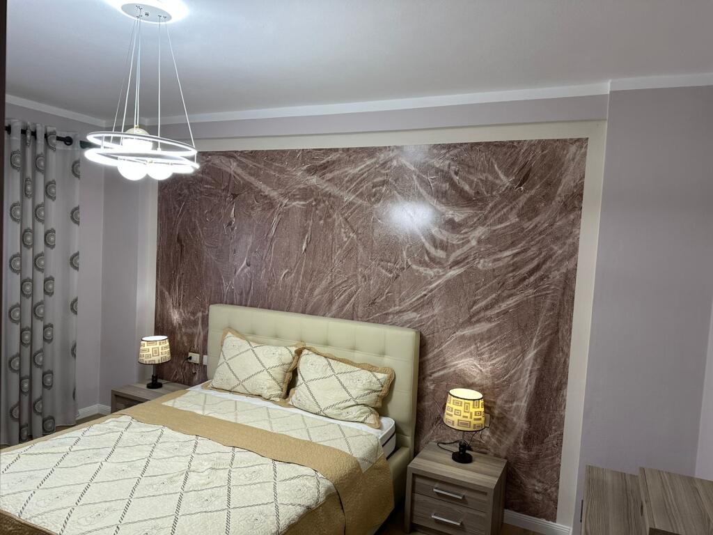 Fabrika Qelqit Kombinat Shitet Apartament 2+1
