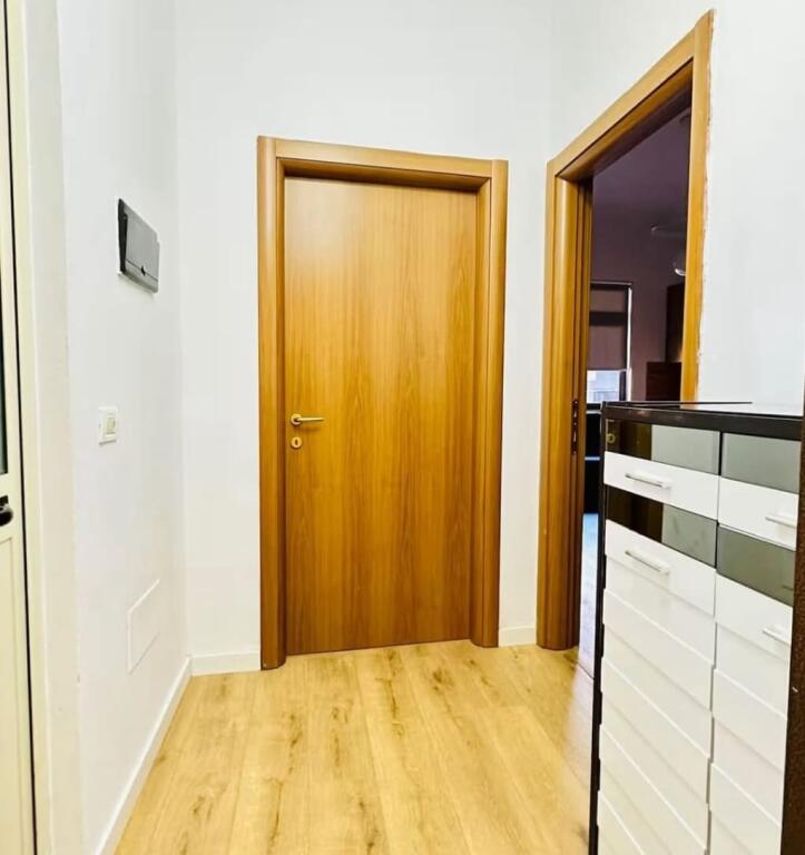 Jepet Me Qera Apartament 1+1