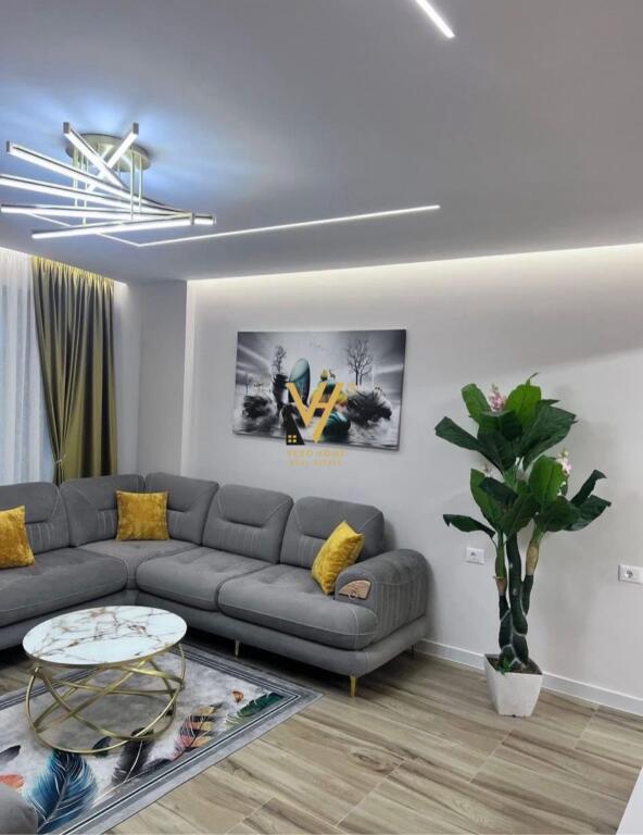 JEPET APARTAMENT 1+1+BLK ME QERA TE SELVIA 650 EURO