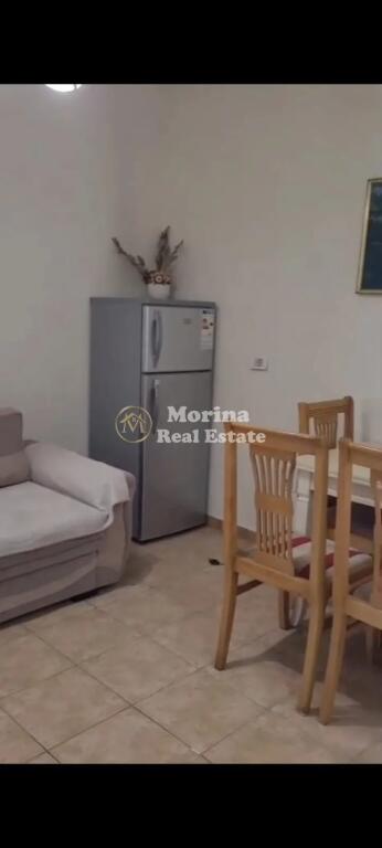 Qera, Hyrje Private 2+1,Tregu Elektrik, 500 euro/muaj