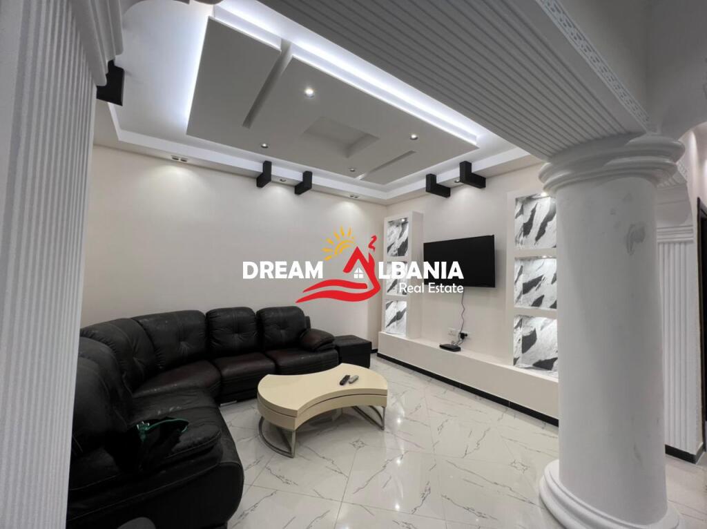 Jepet super apartament 1+1 me qera, ne rrugen Ferit Xhajko prane ish Restorant Durresi (ID 4211909)
