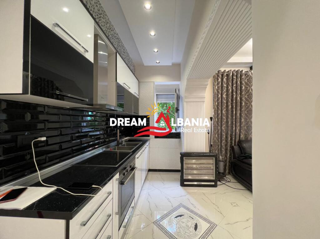Jepet super apartament 1+1 me qera, ne rrugen Ferit Xhajko prane ish Restorant Durresi (ID 4211909)
