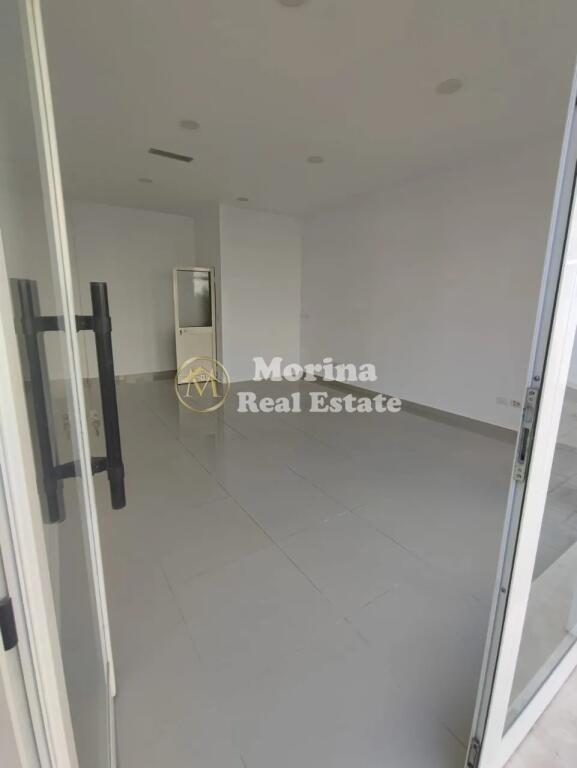 Locale Commerciale in Affitto, 400 Euro/Mese, Vasil Shanto