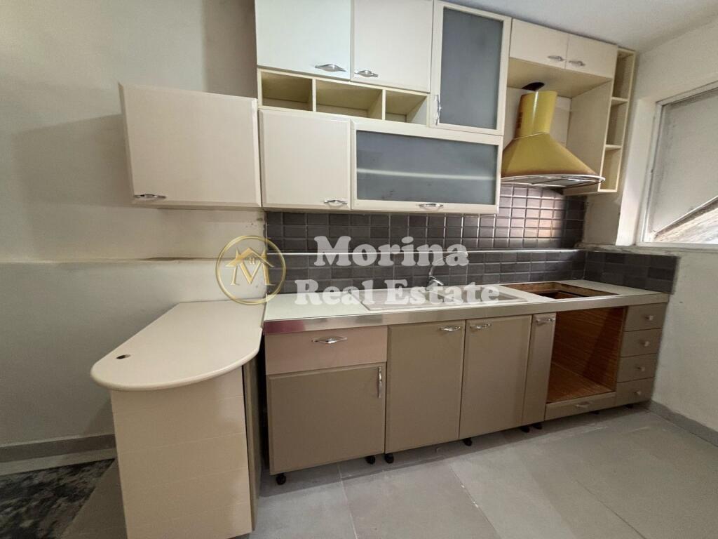 Affitto Ingresso privato 1+1, Selite 380 Euro/Mese
