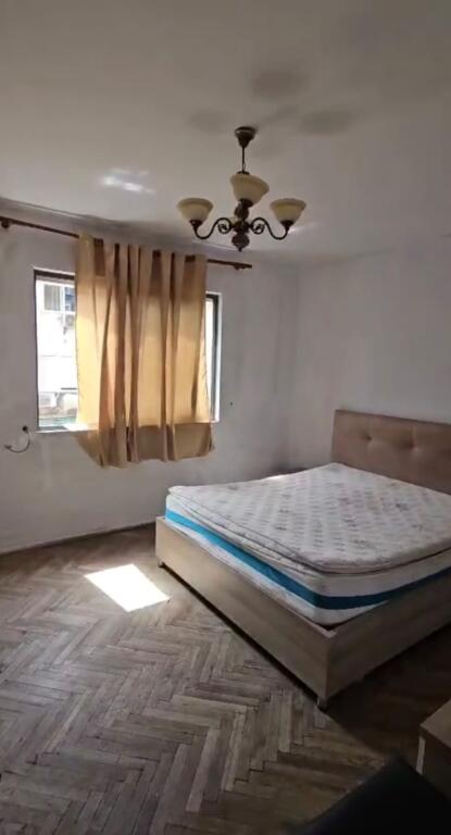 SHITET APARTAMENT 1+1 TE PAZARI I RI