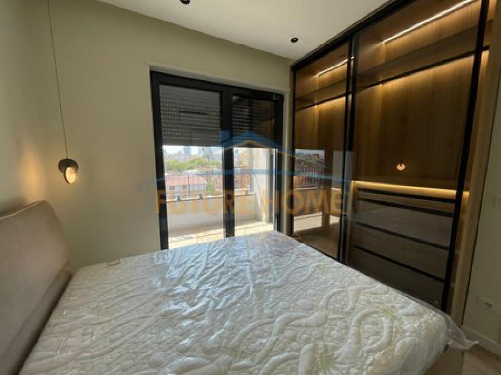 Qera, Apartament 1+1+Post Parkim, Bulevardi i Ri, Tiranë.