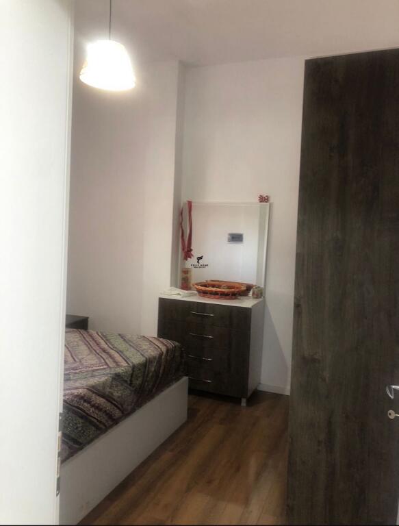 APARTAMENT ME QERA 2+1 FARKE 600 EURO