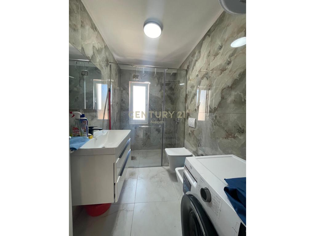 Jepet me Qera APARTAMENT 2+1, RRUGA ELBASANIT!!