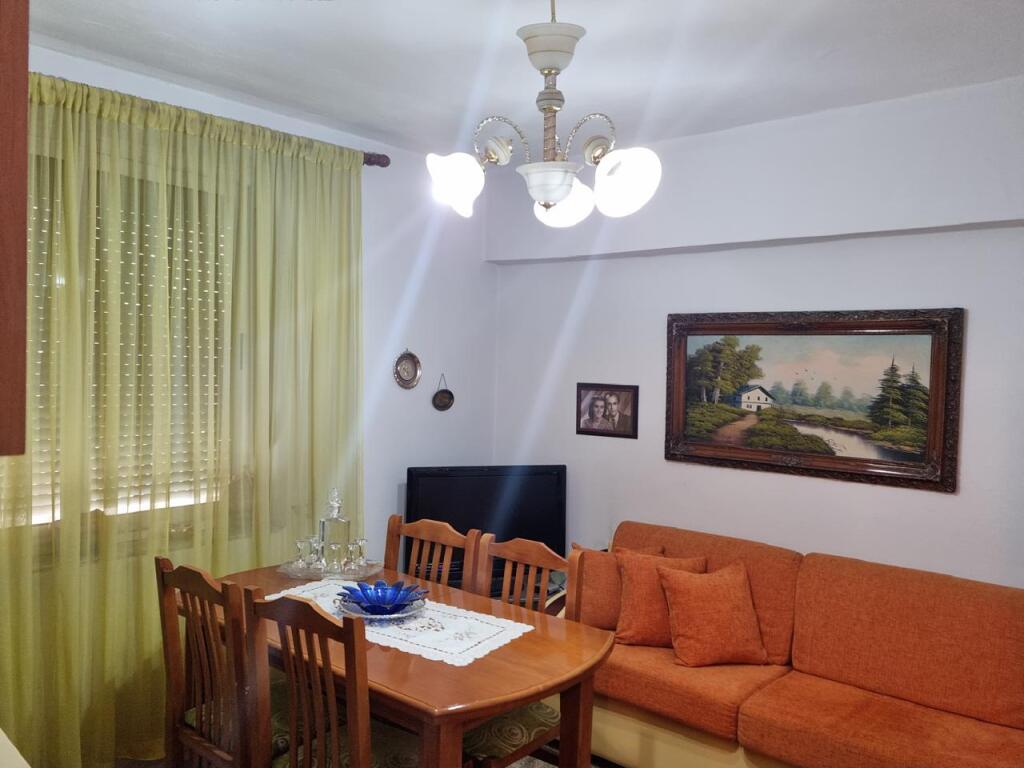 APPARTAMENTO IN AFFITTO 2+1 VIA DURRES 45.000 LEKE