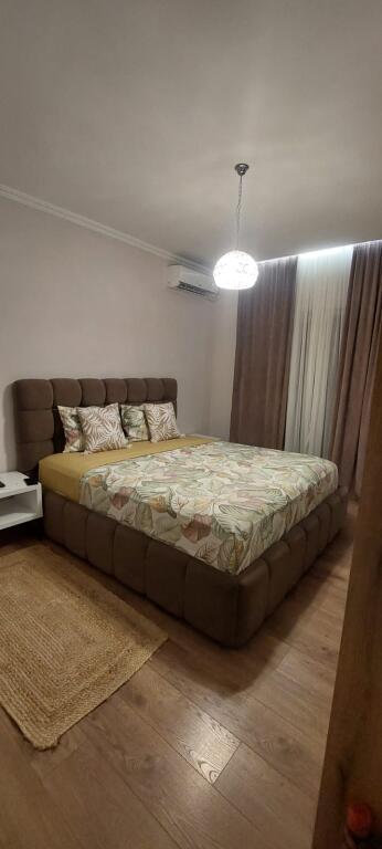 🏠 Jepet me qira apartament 2+1 – Rruga e Bogdaneve, Tiranë