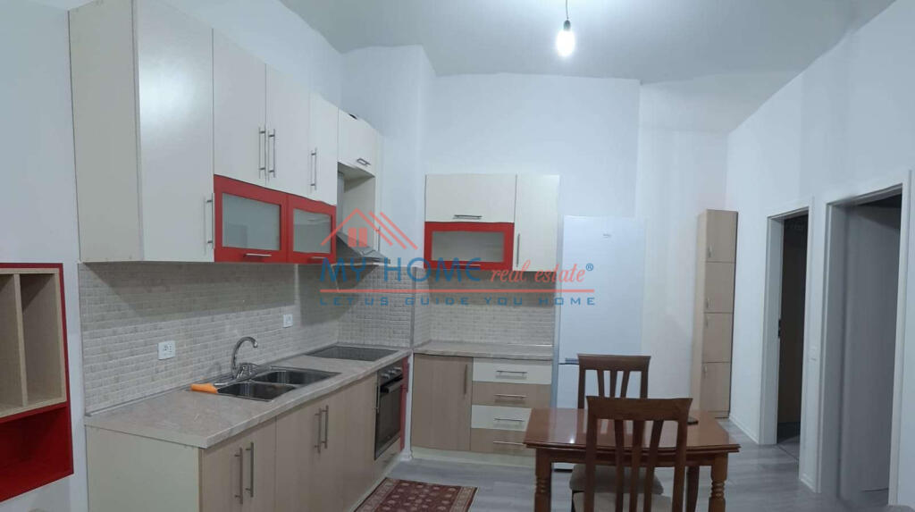 Appartamento 2+1 in Affitto Ali Demi Tirana