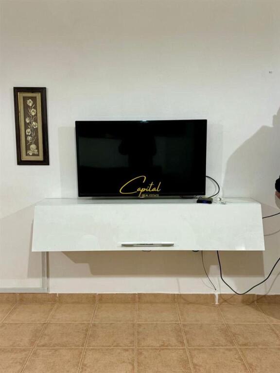 APARTAMENT ME QERA 1+1 RRUGA 5 MAJ 390 EURO