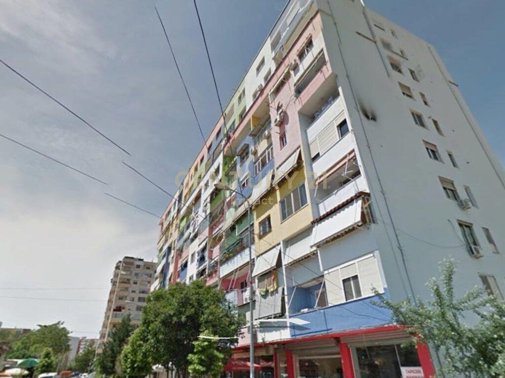 Apartament 1+1 Me Qira në Ish Parku, Tiranë - 550€ | 77 m²