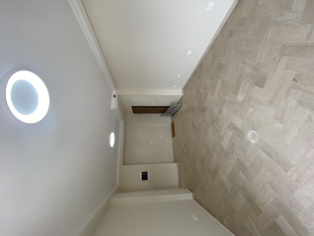 APARTAMENT 2+1 PER SHITJE TEK KOMUNA PARISIT