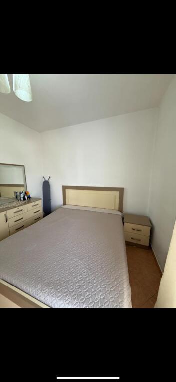 Apartament me Qira pranë Spitalit Hygea dhe - 2+1, Kat i 5-të, Me Ashensor